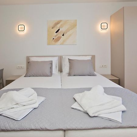 Luka'S Lodge Guesthouse & Hostel هفار المظهر الخارجي الصورة