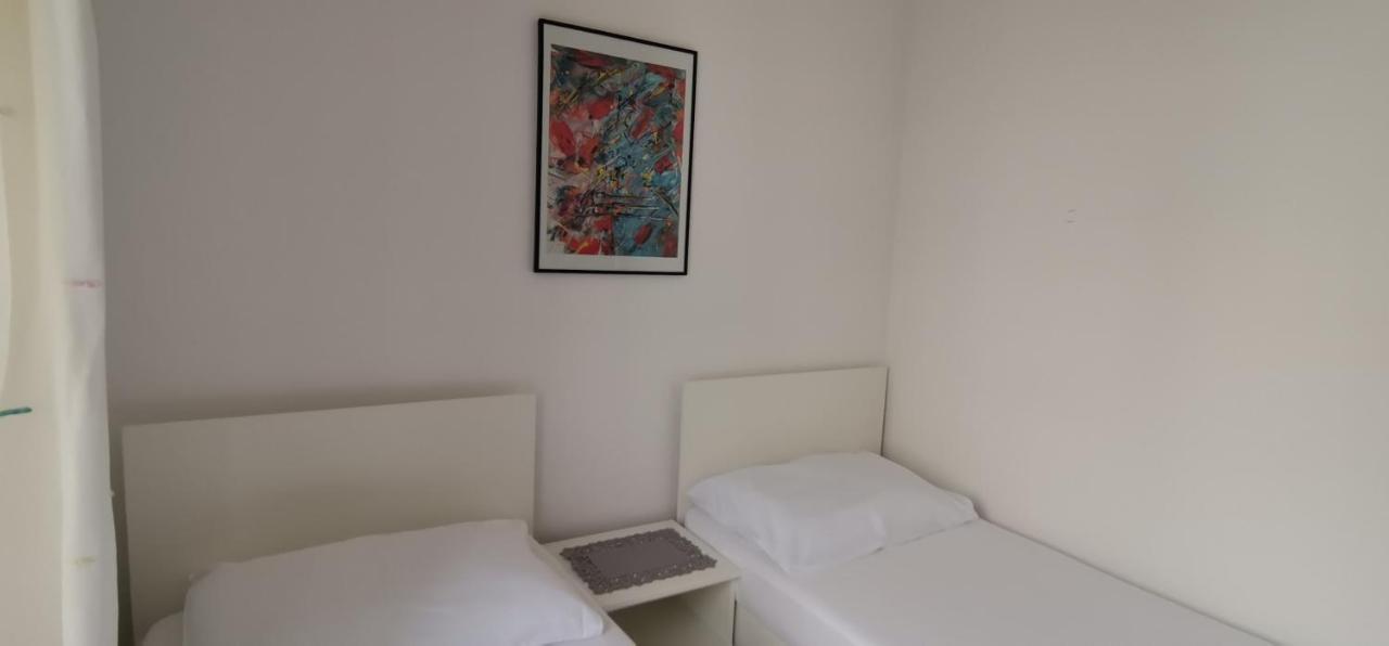 Luka'S Lodge Guesthouse & Hostel هفار المظهر الخارجي الصورة