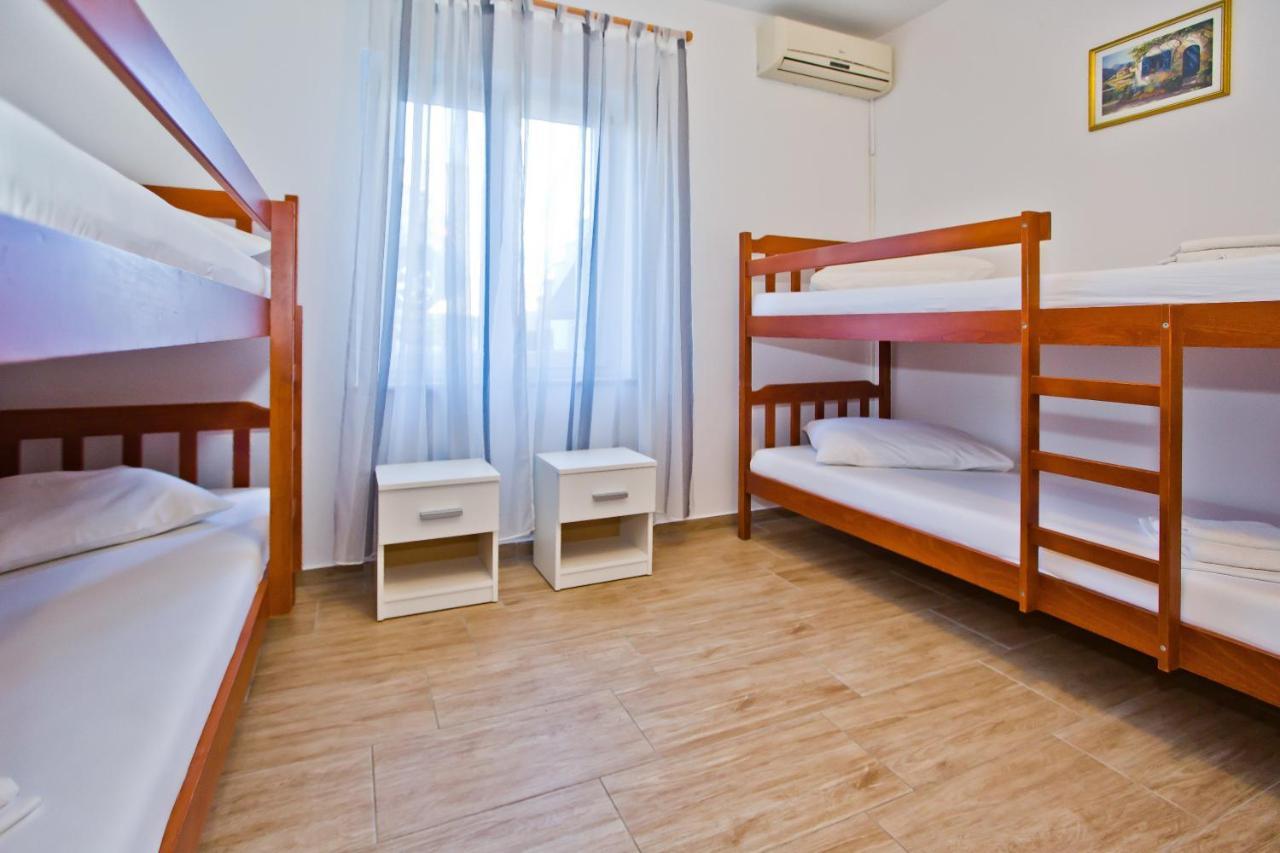 Luka'S Lodge Guesthouse & Hostel هفار المظهر الخارجي الصورة