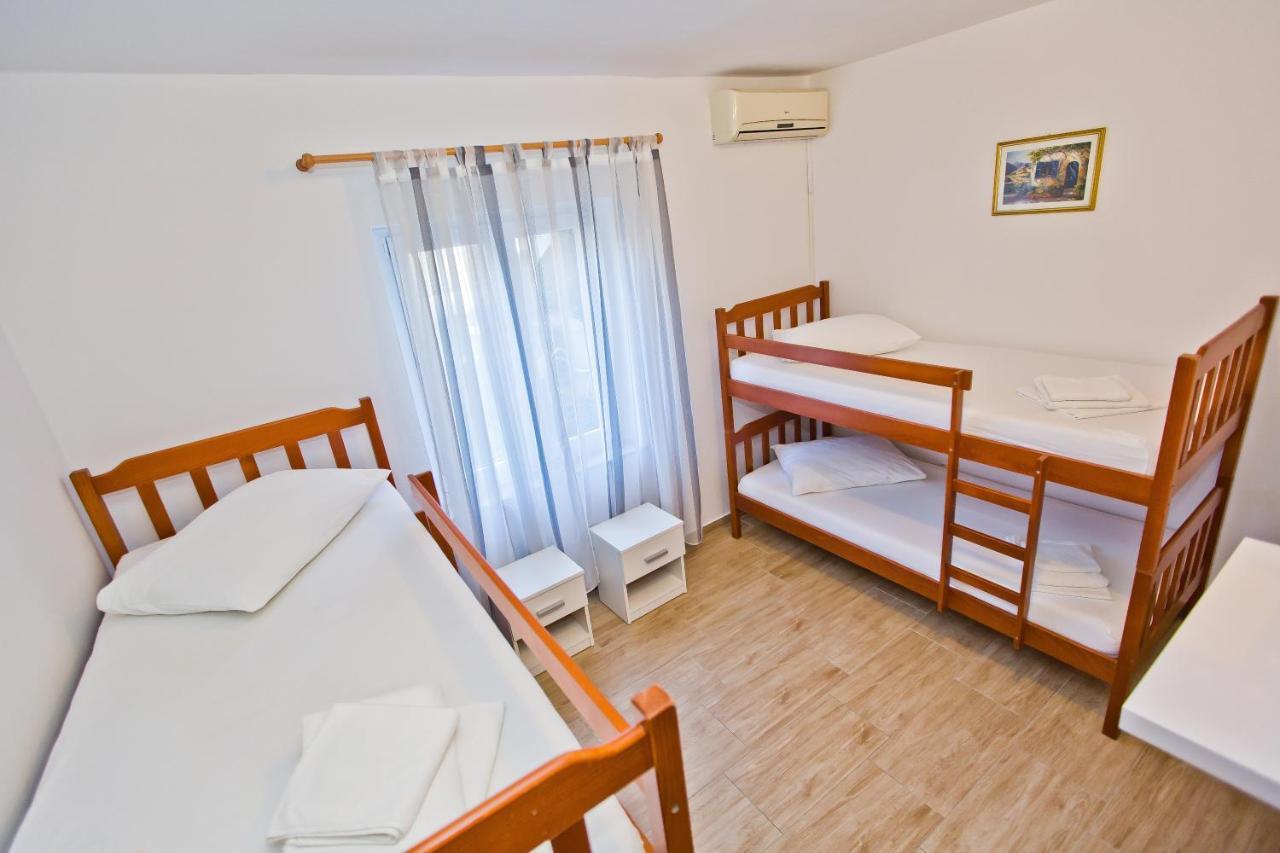 Luka'S Lodge Guesthouse & Hostel هفار المظهر الخارجي الصورة