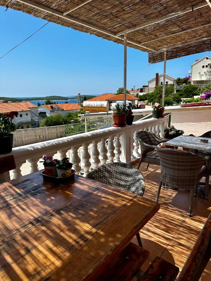 Luka'S Lodge Guesthouse & Hostel هفار المظهر الخارجي الصورة