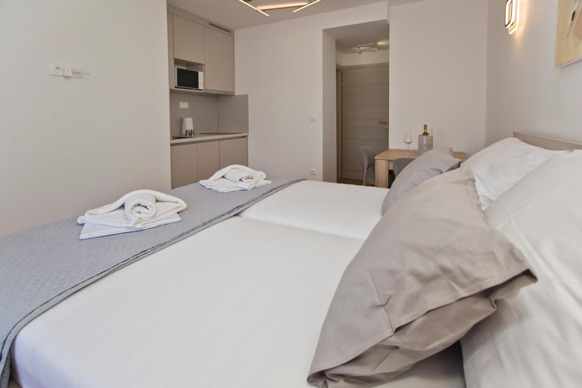 Luka'S Lodge Guesthouse & Hostel هفار المظهر الخارجي الصورة