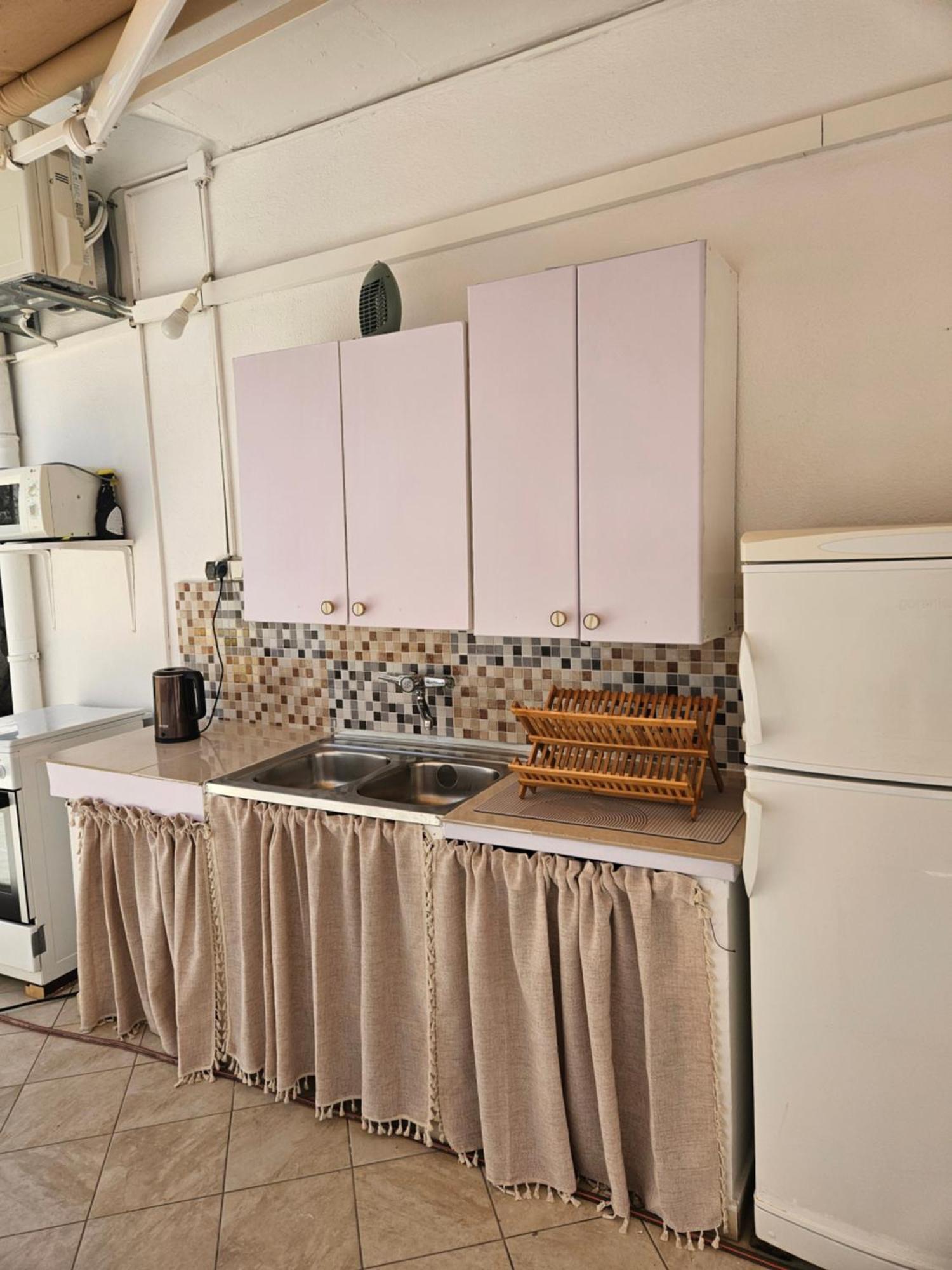 Luka'S Lodge Guesthouse & Hostel هفار المظهر الخارجي الصورة